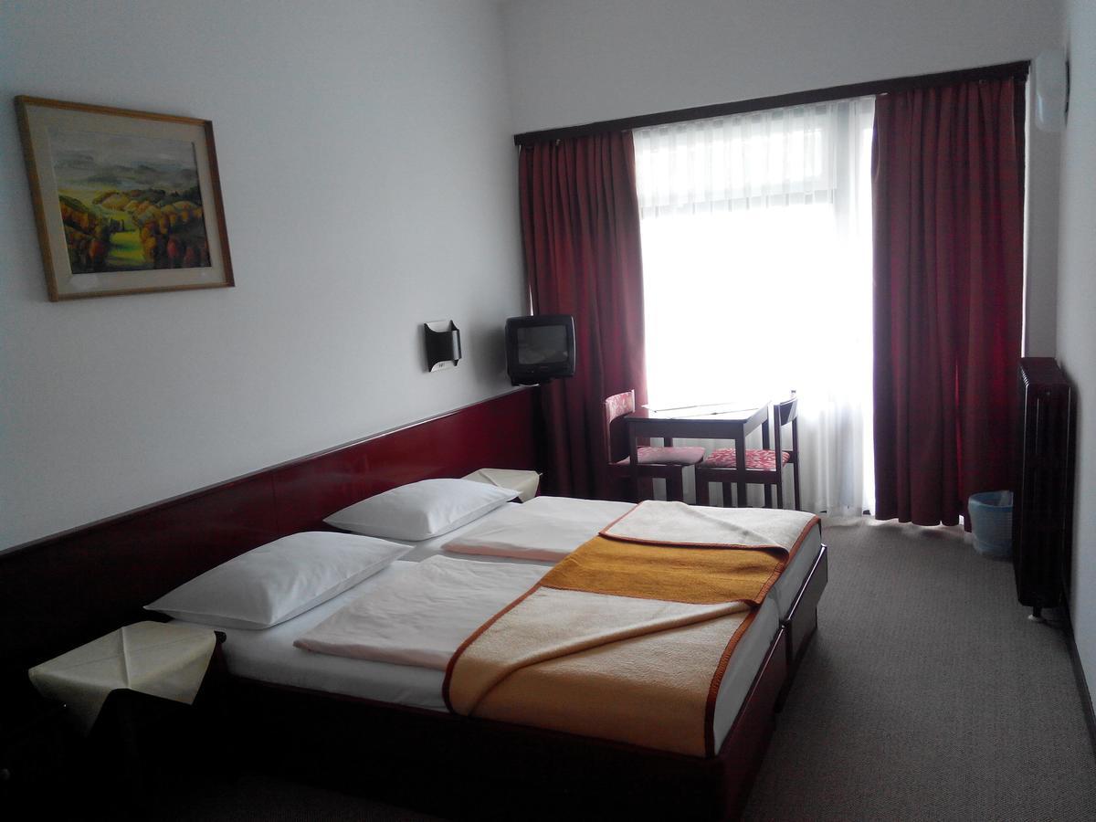 Hotel Matija Gubec Stubicke Toplice Exterior foto